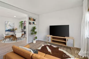 29 Alexander St, Black Mountain, NC 28711 - Photo 4