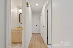 29 Alexander St, Black Mountain, NC 28711 - Photo 18