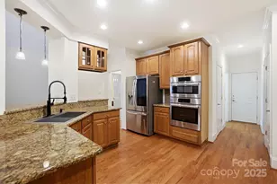 1427 Doe Ridge Ln, Fort Mill, SC 29715 - Photo 16