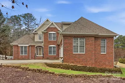 1427 Doe Ridge Lane, Fort Mill, SC 29715 - Photo 2