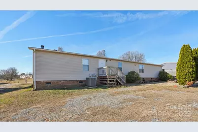 4648 Belvedere Drive, Claremont, NC 28610 - Photo 4