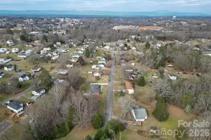 212 Shuping St, Morganton, NC 28655 - Photo 34