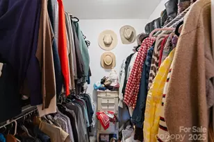 9930 Treeside Ln, Matthews, NC 28105 - Photo 14