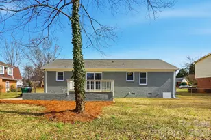 311 Red Roan Pl, Charlotte, NC 28215 - Photo 38