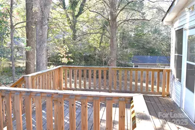 320 W Stewart Avenue W, Mooresville, NC 28115 - Photo 4