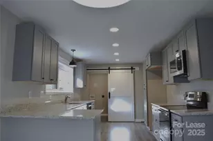 320 W Stewart Ave W, Mooresville, NC 28115 - Photo 16