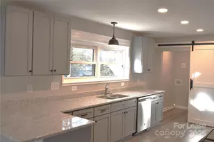 320 W Stewart Ave W, Mooresville, NC 28115 - Photo 18