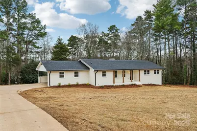 246 E Church Street, New London, NC 28127 - Photo 1