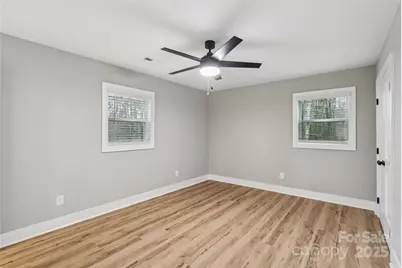 246 E Church Street, New London, NC 28127 - Photo 20