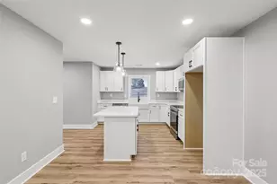 246 E Church St, New London, NC 28127 - Photo 16