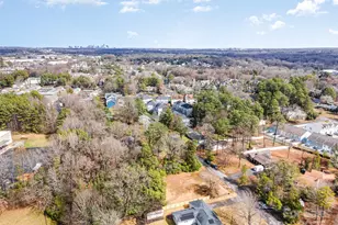 8624 Sharonbrook Dr, Charlotte, NC 28210 - Photo 32