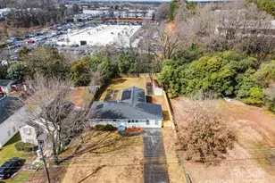 8624 Sharonbrook Dr, Charlotte, NC 28210 - Photo 30