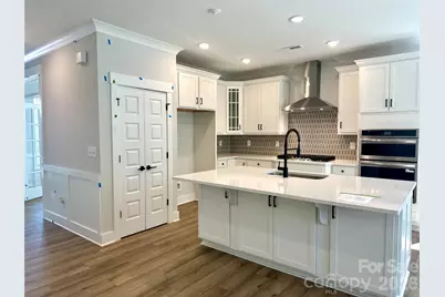 109 Longwood Road, Mooresville, NC 28115 - Photo 2