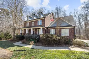 8205 Curico Ln, Charlotte, NC 28227 - Photo 2