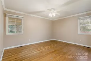 871 Indian Hill Rd, Hendersonville, NC 28791 - Photo 18