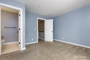 4936 S Hill View Dr, Charlotte, NC 28210 - Photo 36