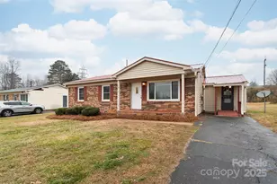 3212 Northwynn Rd, Gastonia, NC 28052 - Photo 2
