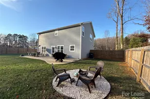 5120 Lakeview Rd, Charlotte, NC 28216 - Photo 24