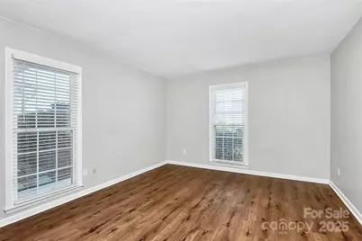 9449 Kings Falls Drive, Charlotte, NC 28210 - Photo 20