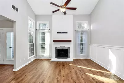 9449 Kings Falls Drive, Charlotte, NC 28210 - Photo 12