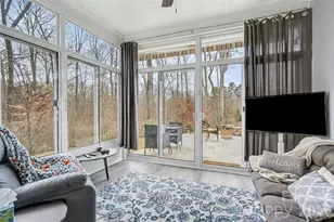 6220 Hailstone Rd, Charlotte, NC 28215 - Photo 16