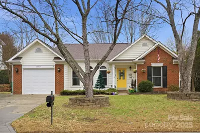 13512 Michael Lynn Road, Charlotte, NC 28278 - Photo 2