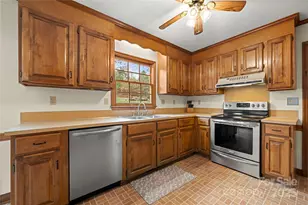 16417 Kimbolten Dr, Huntersville, NC 28078 - Photo 12