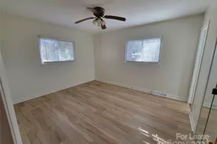 6539 Louglen Cir, Charlotte, NC 28212 - Photo 20