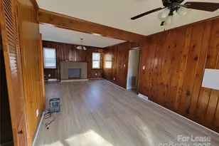 6539 Louglen Cir, Charlotte, NC 28212 - Photo 16