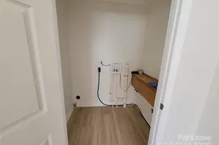 6539 Louglen Cir, Charlotte, NC 28212 - Photo 12