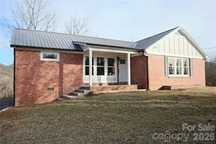 1397 Dutch Cove Rd, Canton, NC 28716 - Photo 2