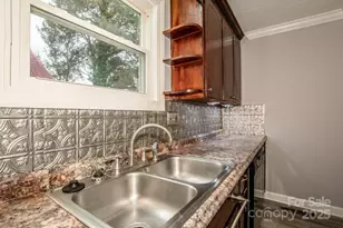 505 Cedar St, Troutman, NC 28166 - Photo 6