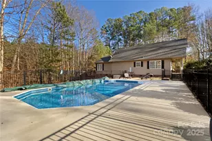 111 Lake Rd, Stanley, NC 28164 - Photo 30