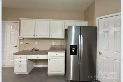 12143 Humboldt Drive, Charlotte, NC 28277 - Photo 10