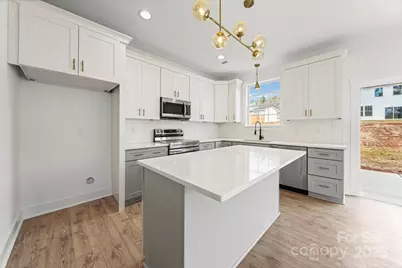 1301 Center Street, Wadesboro, NC 28170 - Photo 2