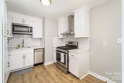 4209 Donnybrook Place, Charlotte, NC 28205 - Photo 18