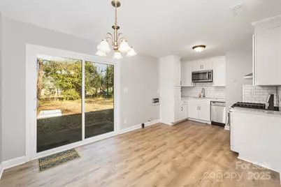 4209 Donnybrook Place, Charlotte, NC 28205 - Photo 16