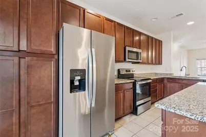 10439 Benfield Road, Charlotte, NC 28269 - Photo 12