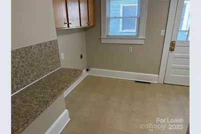 445 Reynolda Drive, Statesville, NC 28677 - Photo 4