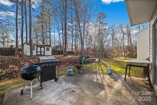 7405 William Reynolds Dr, Charlotte, NC 28215 - Photo 38