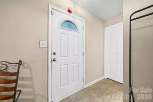 7405 William Reynolds Dr, Charlotte, NC 28215 - Photo 6