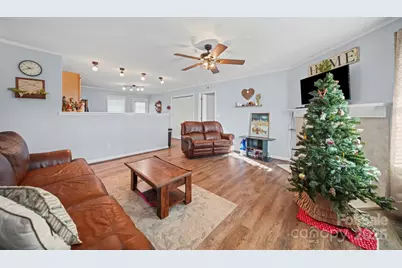 620 Pleasant Avenue, Kannapolis, NC 28081 - Photo 6