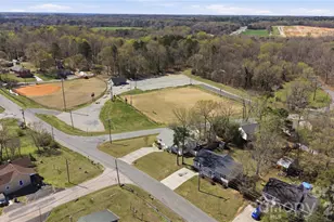 620 Pleasant Ave, Kannapolis, NC 28081 - Photo 26