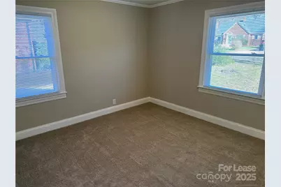 213 Magnolia Street, Statesville, NC 28677 - Photo 8