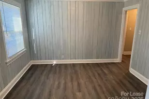 213 Magnolia St, Statesville, NC 28677 - Photo 4