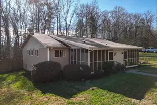 125 Freedom Rd, Hendersonville, NC 28792 - Photo 1