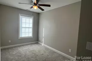 1086 20th St NE, Hickory, NC 28601 - Photo 8