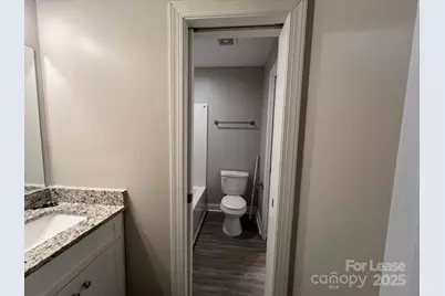 1086 20th Street NE, Hickory, NC 28601 - Photo 8