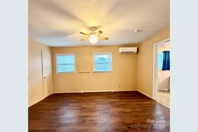 9 Riddle Road, Swannanoa, NC 28778 - Photo 2