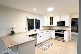 7220 Timber Ridge Dr, Mint Hill, NC 28227 - Photo 8